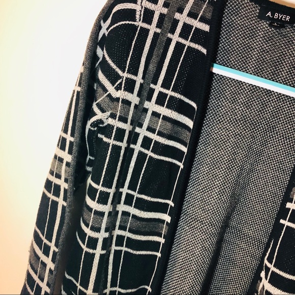 A. Byer Open Cardigan - Picture 6 of 7